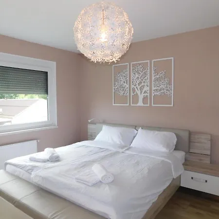 Διαμέρισμα Zeleni Apartma Λιουμπλιάνα